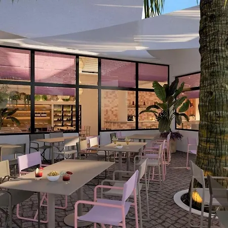 Apartman Deluxe Swim-up Room, Private Pool, Adults Only, Breakfast And Dinner Are Included